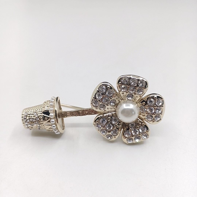 Ch*el brooches